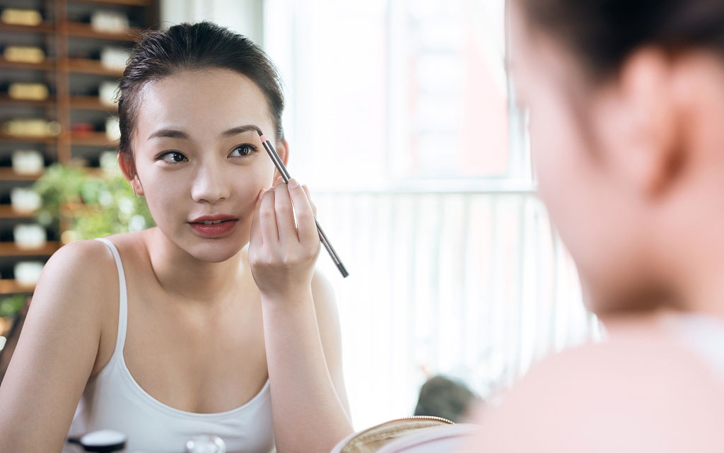 百名记者·百村纪行｜东湖村：守着泥，向着光，藕塘深处有人家