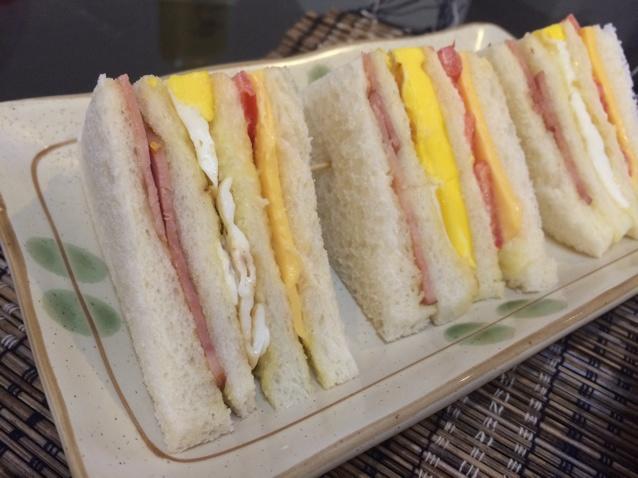 普京同金正恩通电话重申发展合作承诺