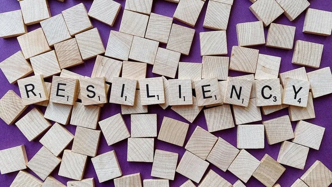 财报前瞻 | 亚马逊(AMZN.US)面临AWS挑战与贸易战的双重压力