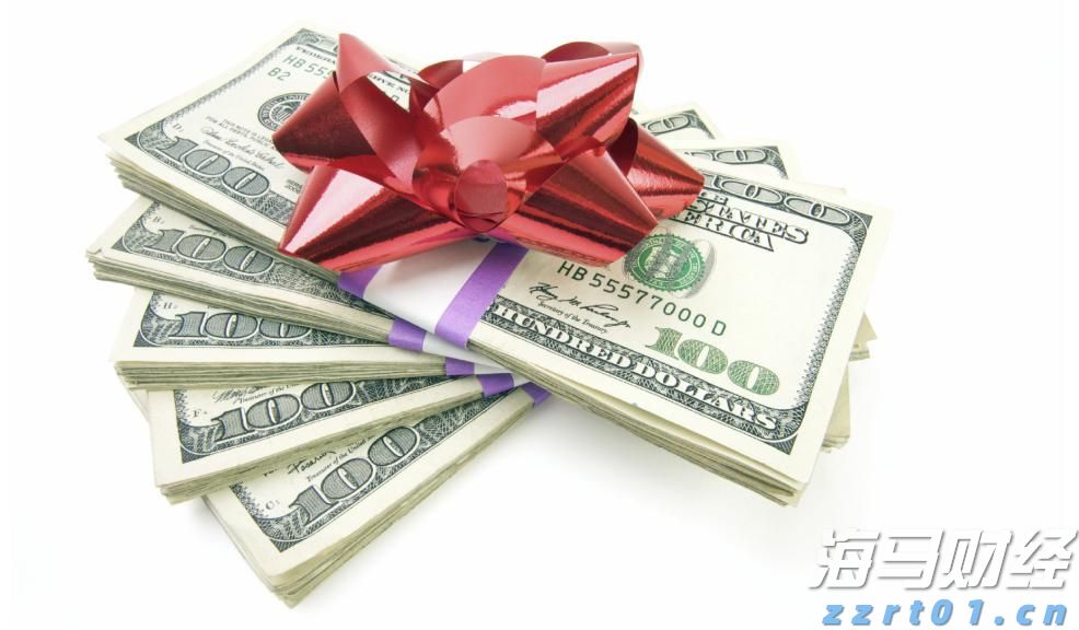 港珠澳大桥海关查获夹藏香烟72.02万支