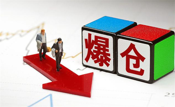 市场恐慌情绪再度升温，美股对冲成本激增预示下行风险