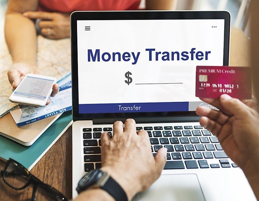 特朗普：已“成功打击”伊朗三处核设施